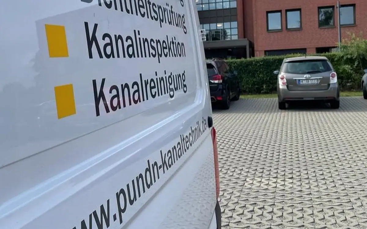 Messgerät für die Dichtheitsprüfung von P&N Kanaltechnik